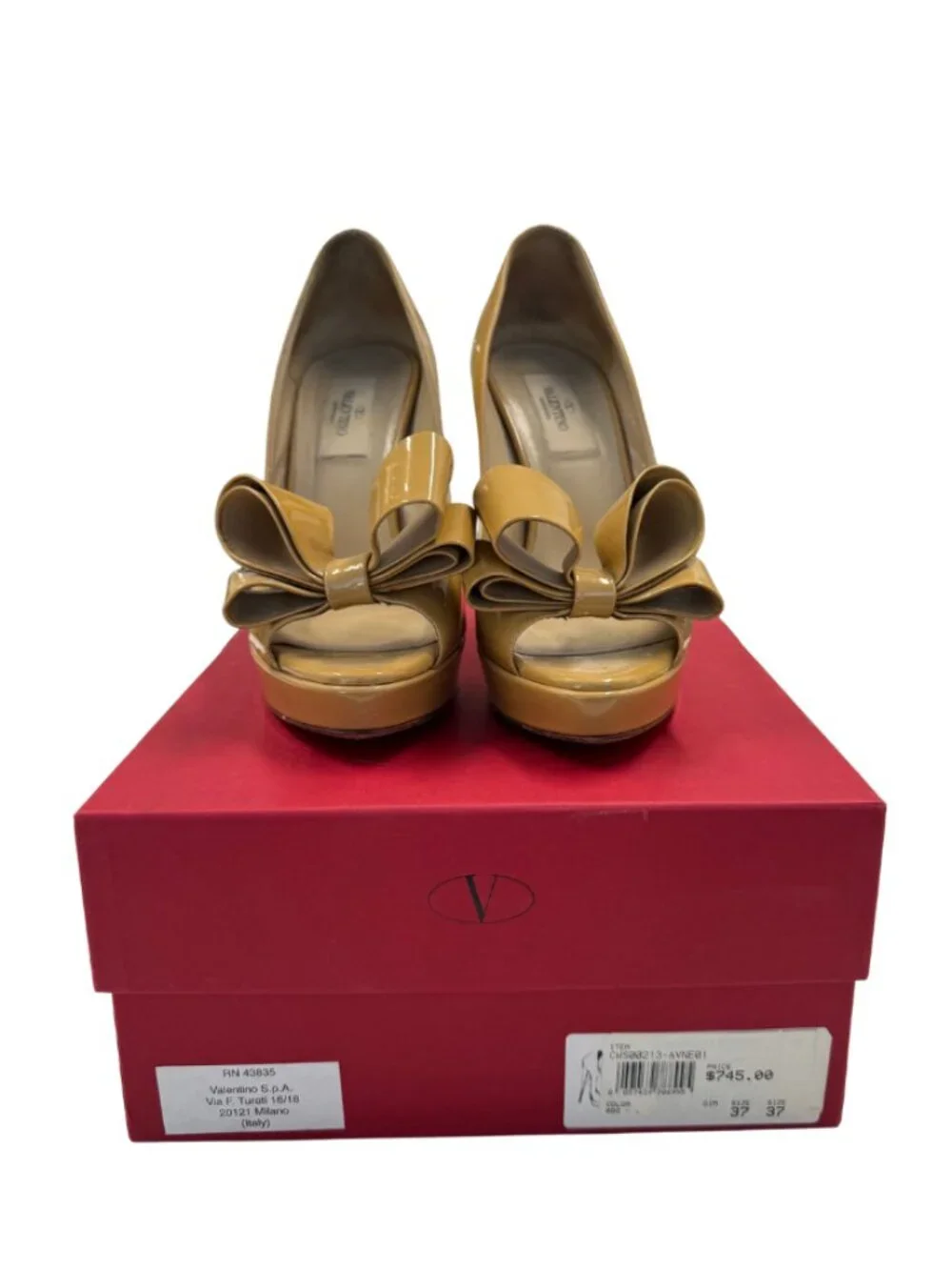 Valentino uppers normal