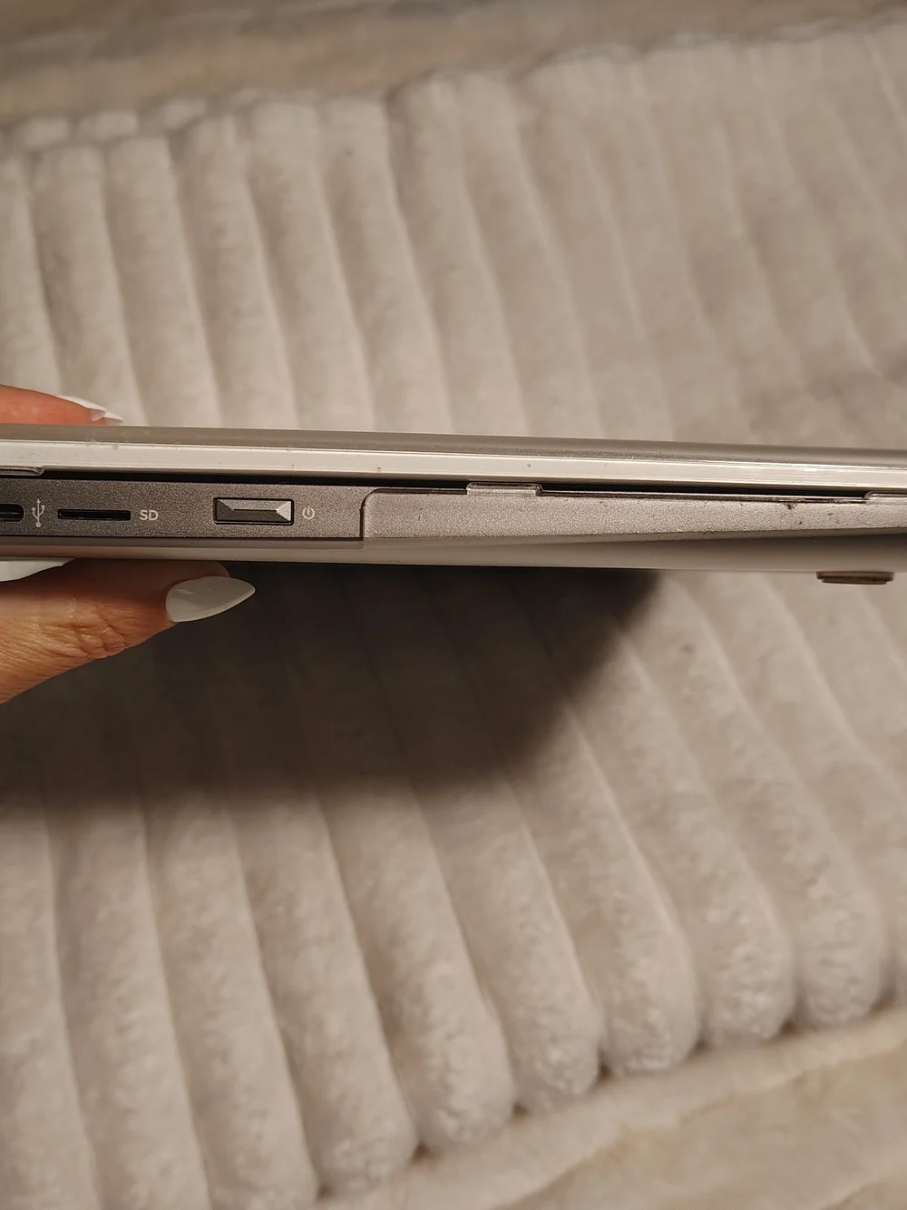 HP silver 32 design