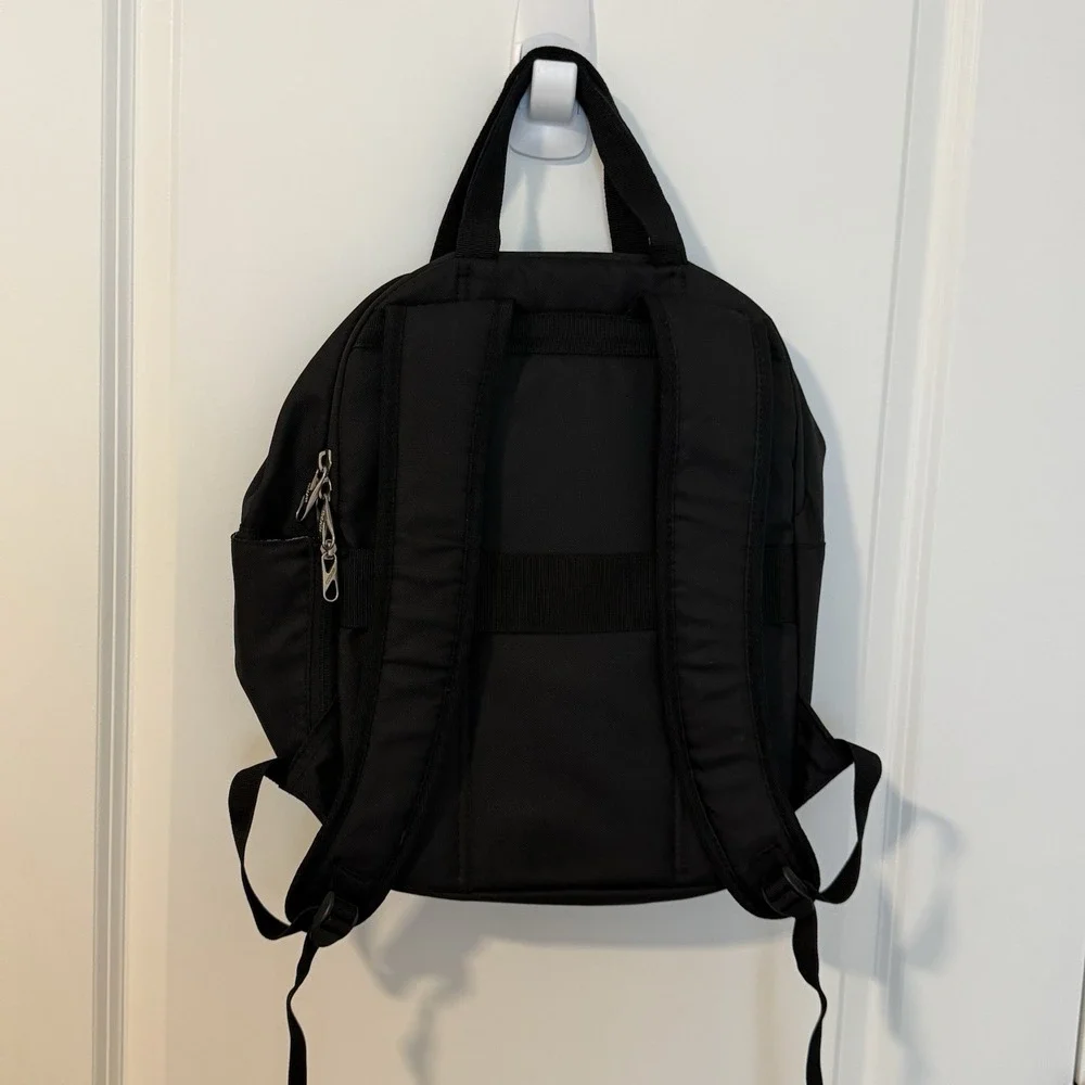 American Tourister 15x12 black