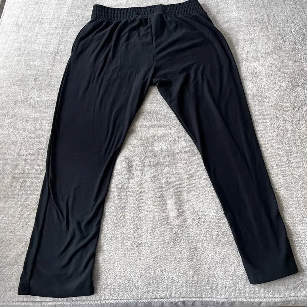 TALENTLESS meet sweatpants style