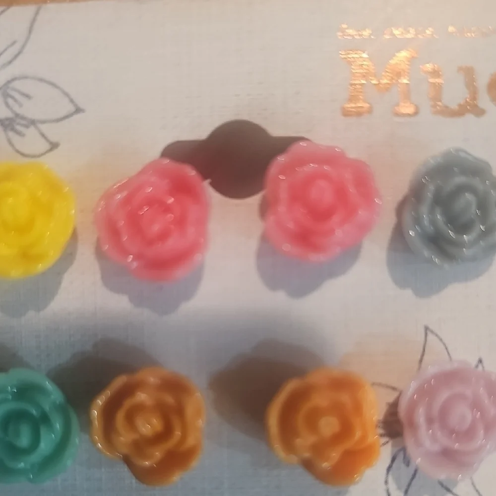 Mudd vibrant floral