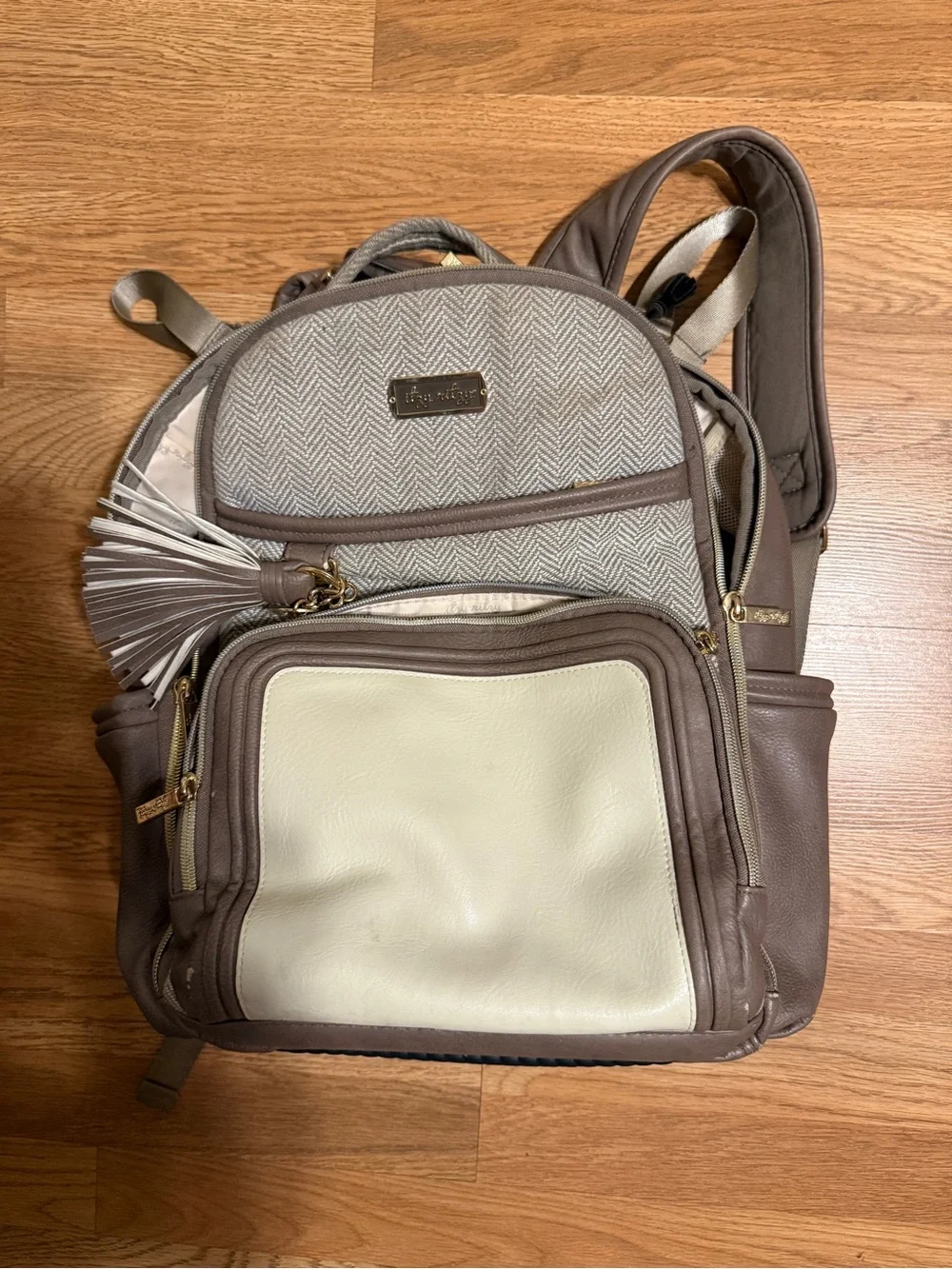 Itzy Ritzy cream taupe