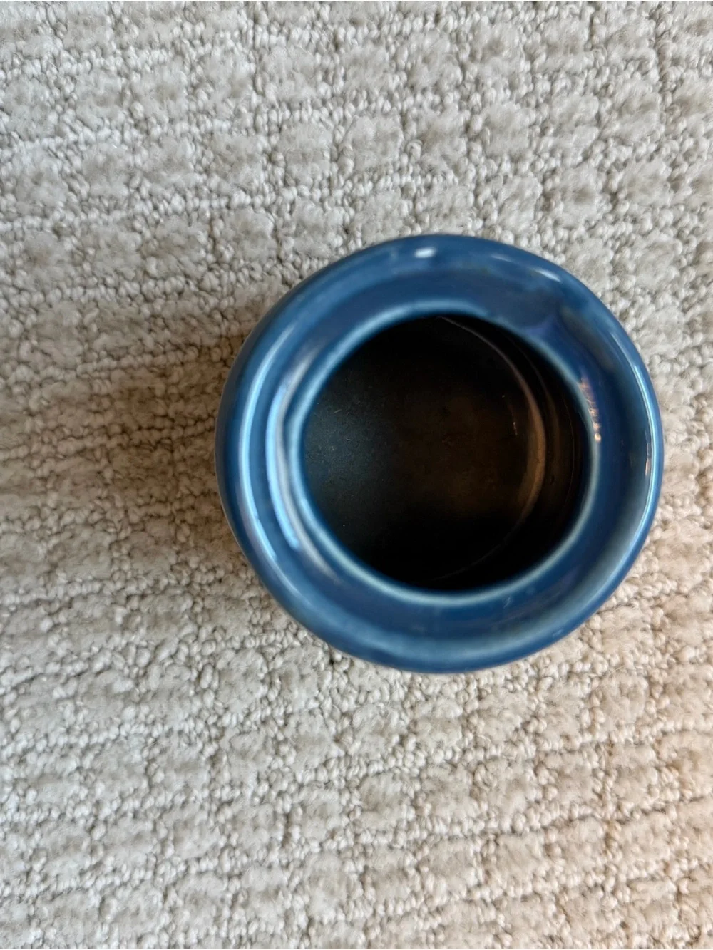 N/A sharp jar red