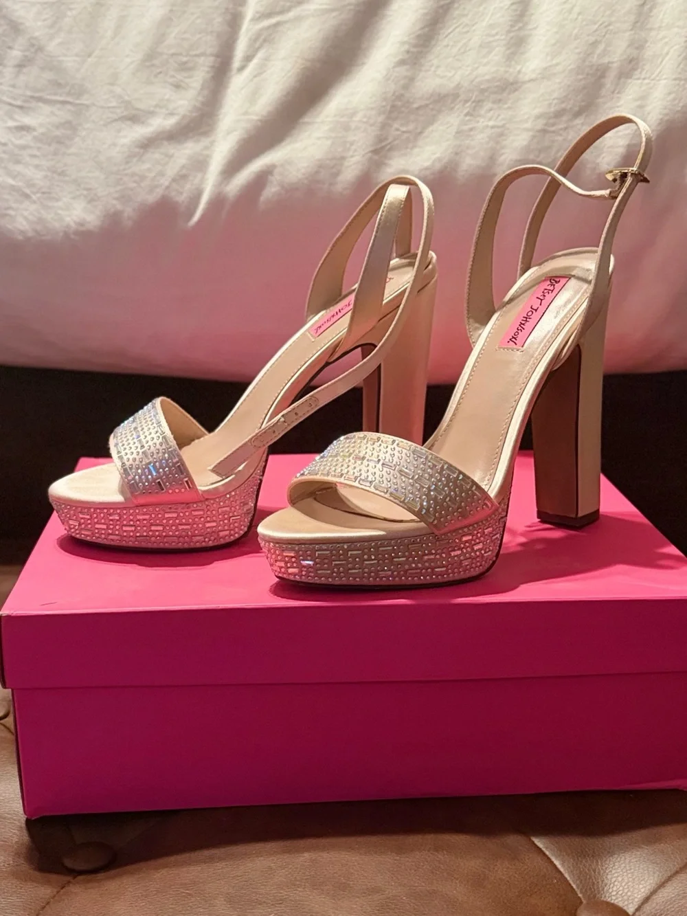 Betsey Johnson betsy johnson