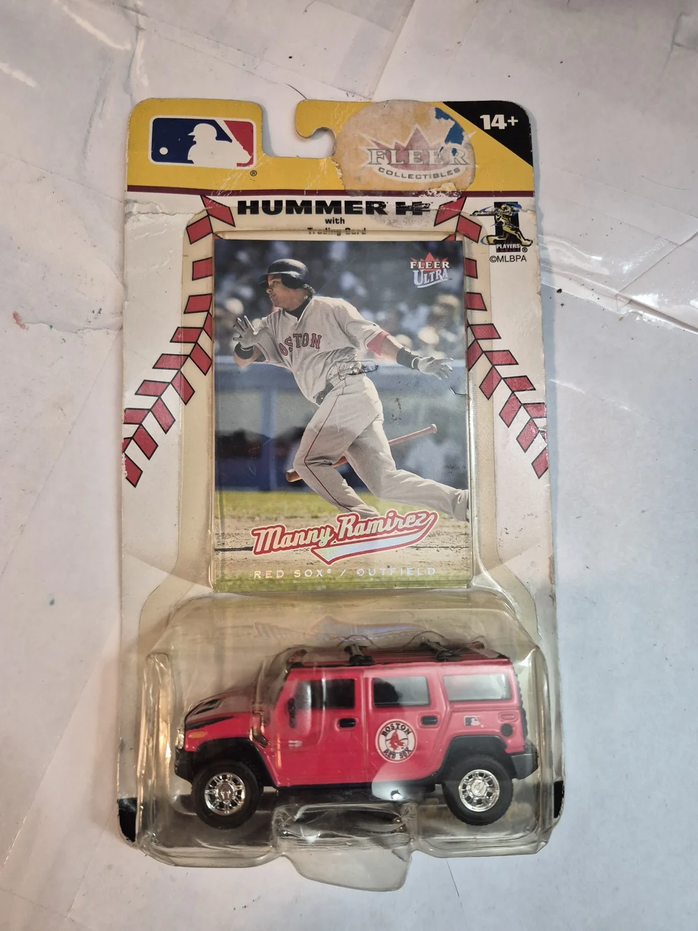 2005 Fleer Collectibles Boston Red Sox Hummer H2 1:64 Diecast Manny Ramirez Card