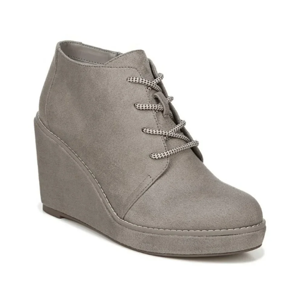 Carlos Santana Women's Carlos by Carlos Santana Wills Lace Up Wedge -9.5 M