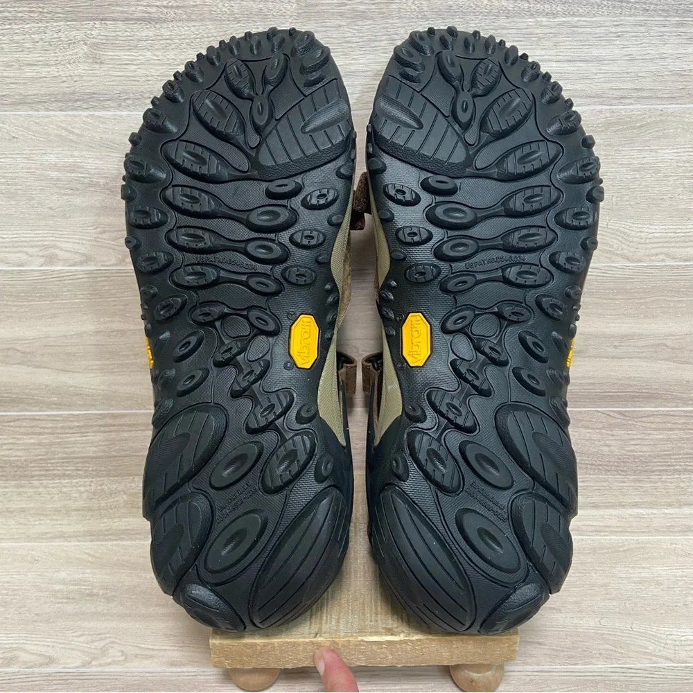 Merrell nwot men