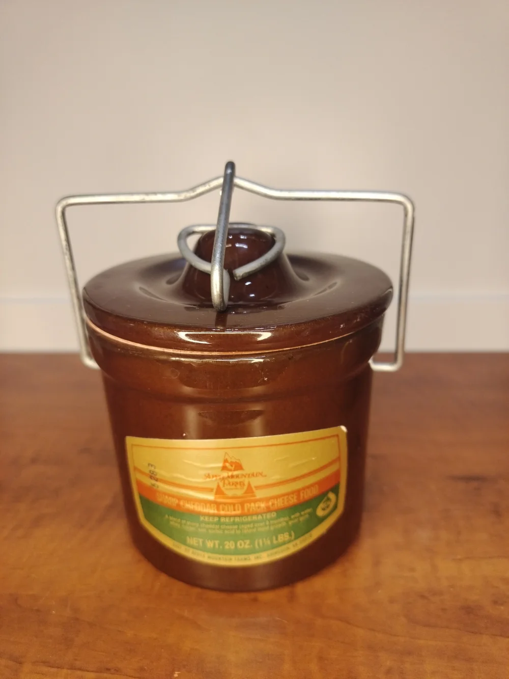 N/A transport charm storing