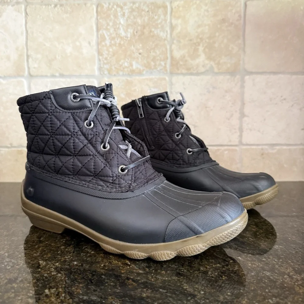 Sperry‎ Quilted Nylon Duck Boots Size 9M Women's Black STS81733 Waterproof