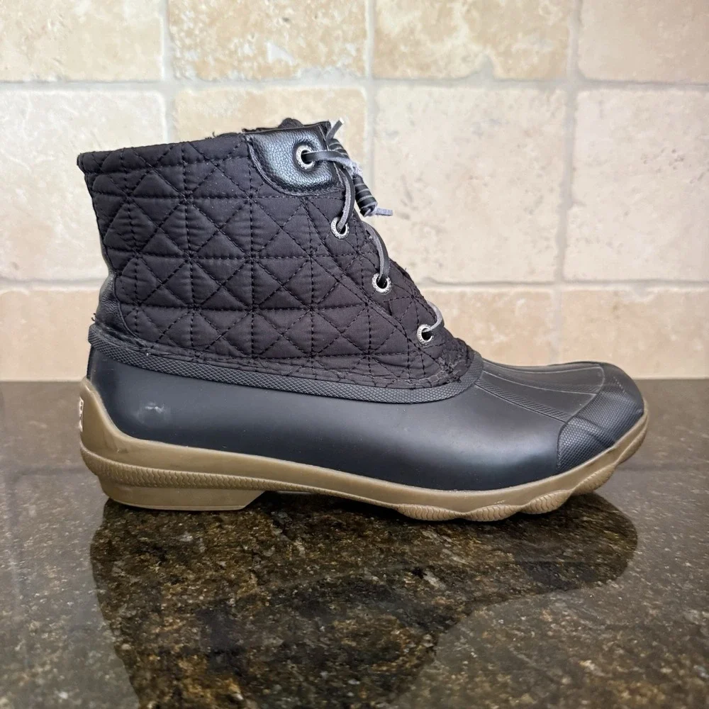 Sperry some tread