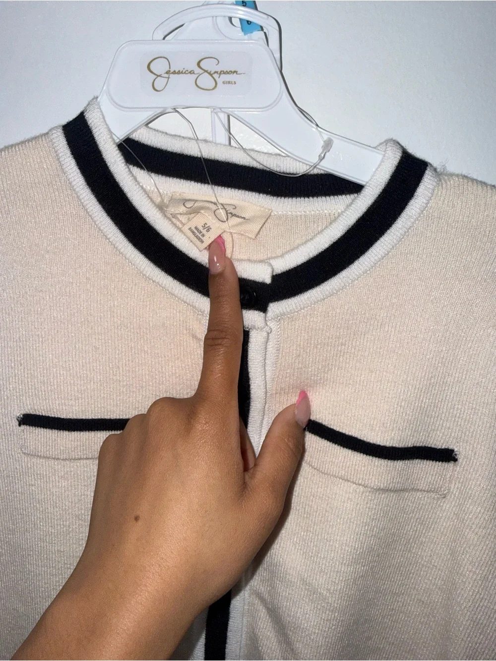 Jessica Simpson classic crewneck