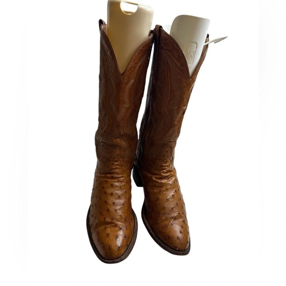 Lucchese tan ostrich cowboy