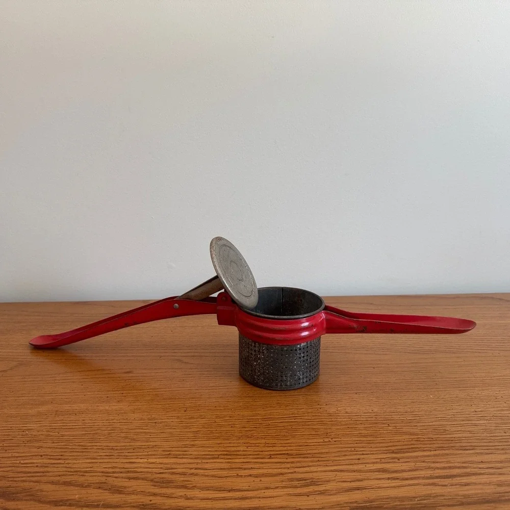 The Unbranded Brand vintage red