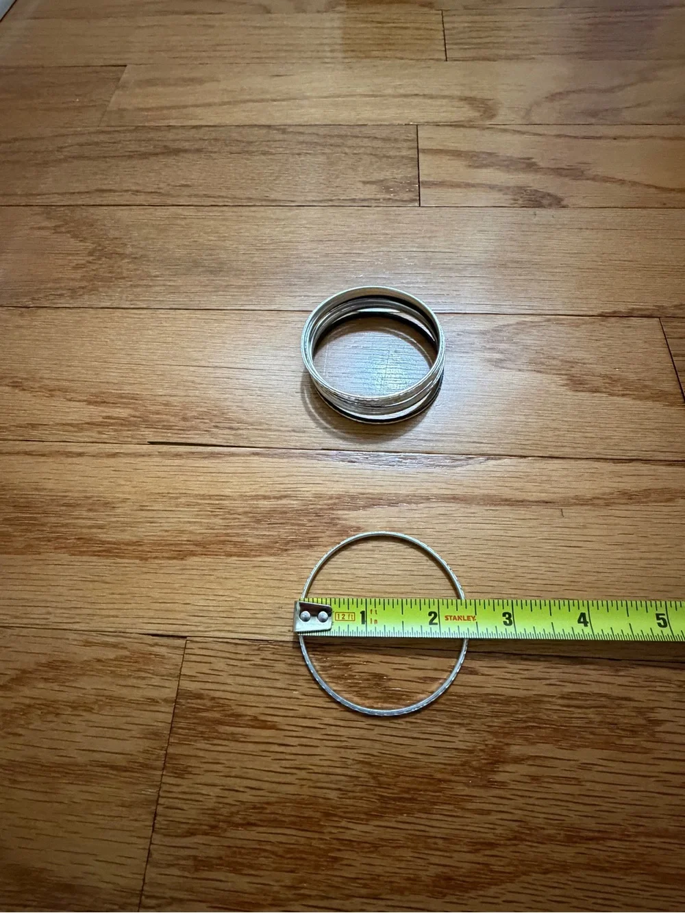 N/A pop bangle casual