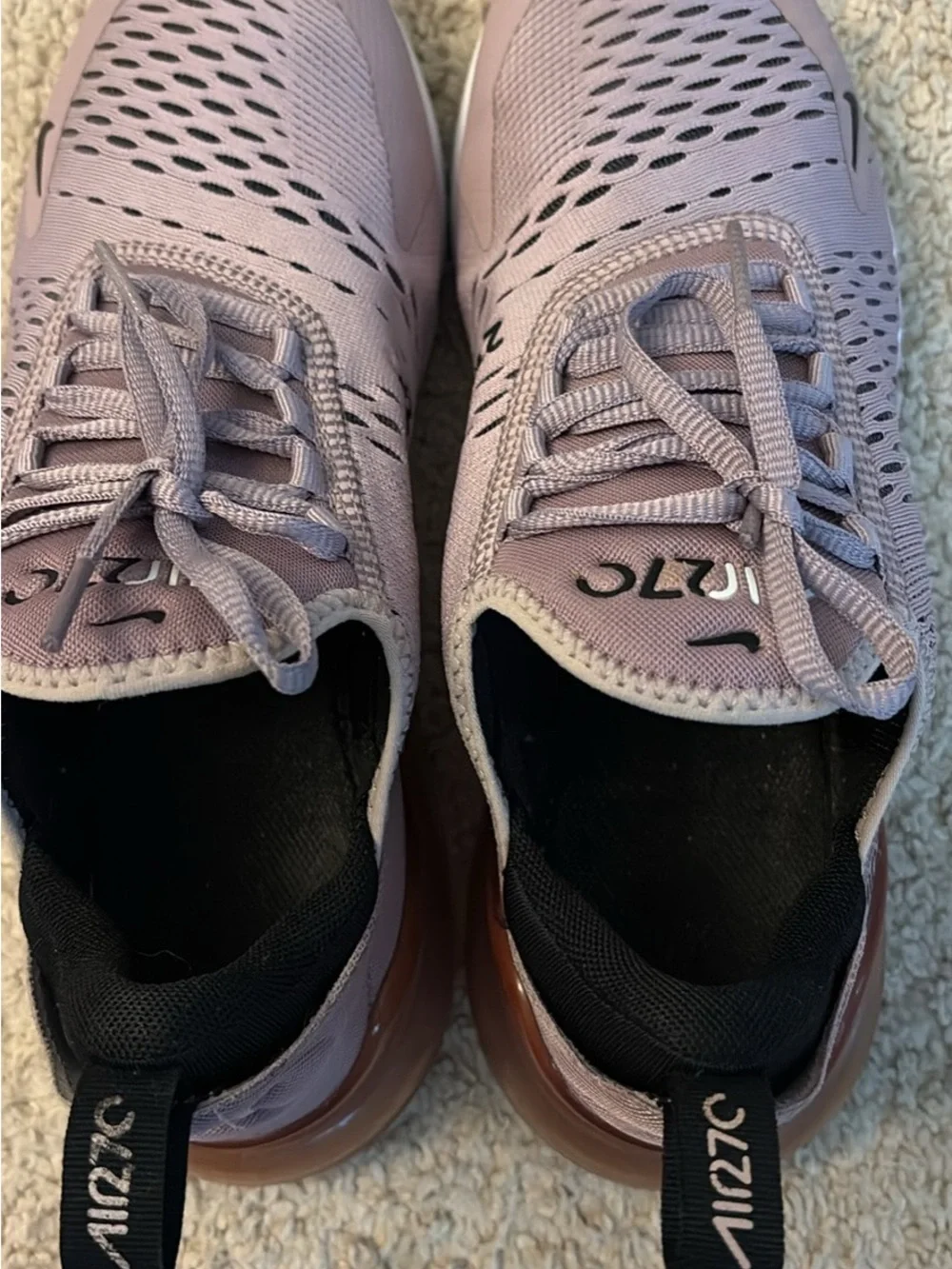 Nike lightweight air