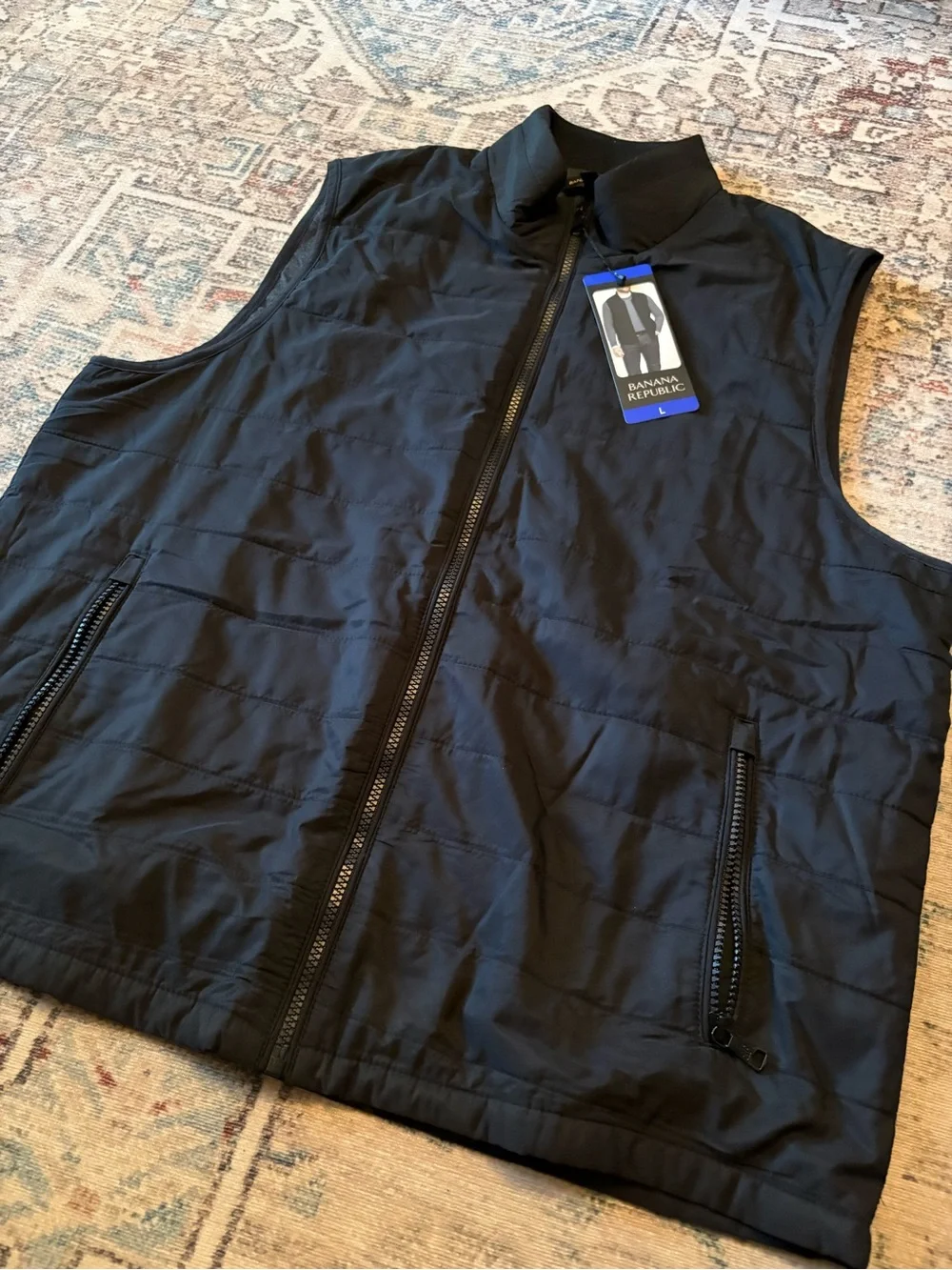 Banana Republic black quilted