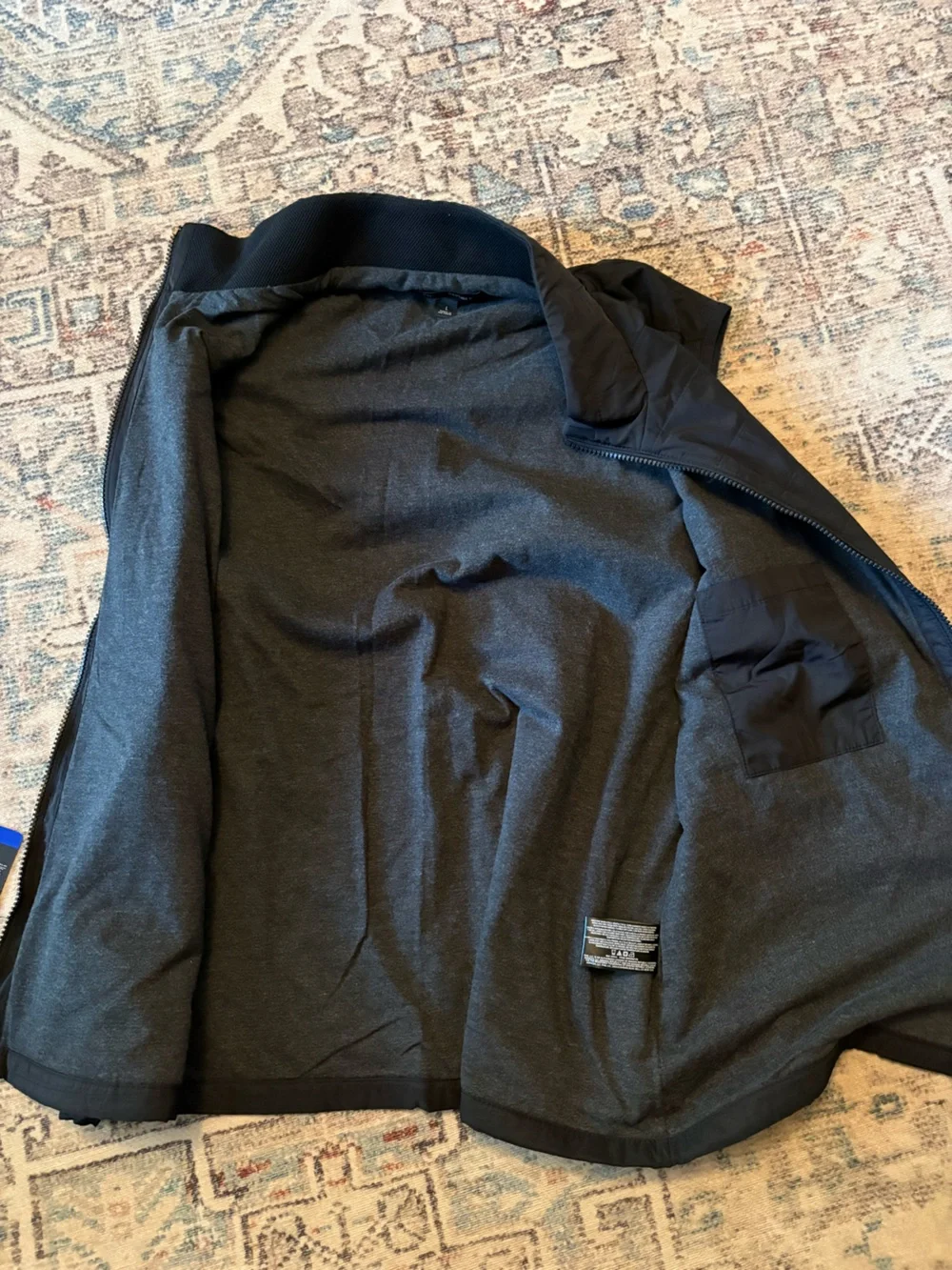Banana Republic black quilted