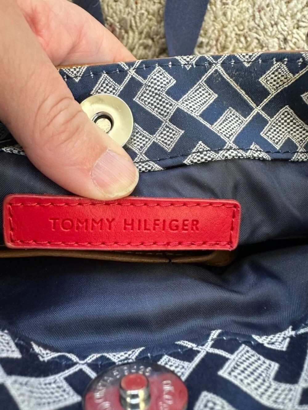 Tommy Hilfiger chic functional