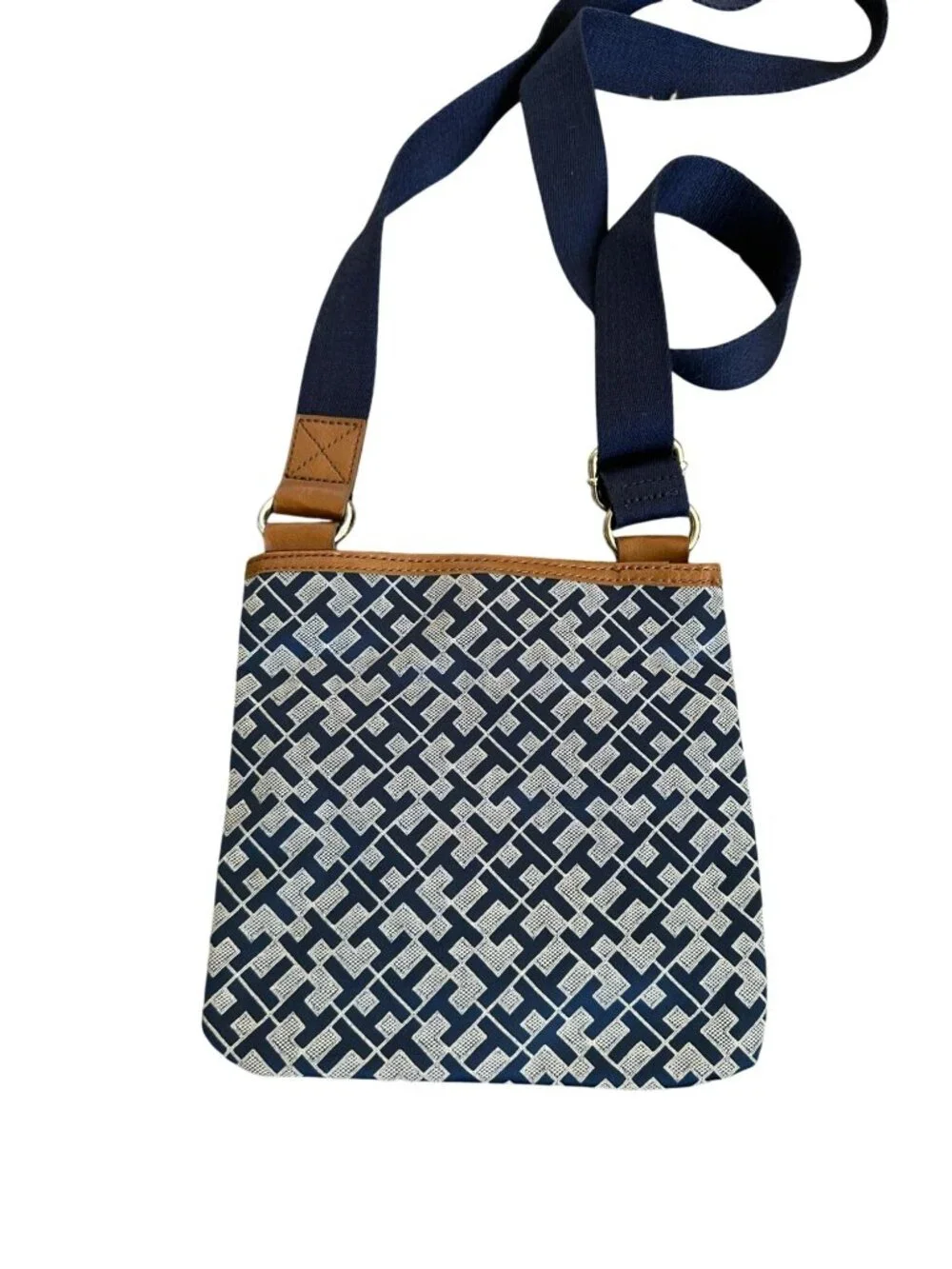 Tommy Hilfiger chic functional