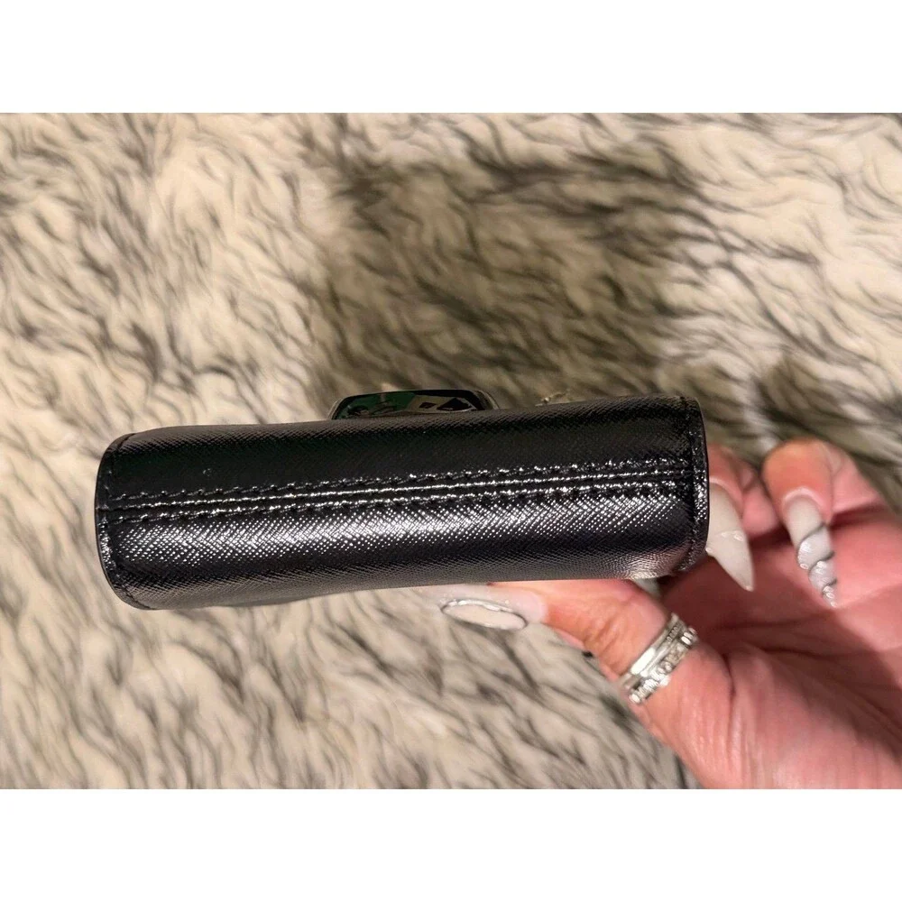 Marc Jacobs black hardware