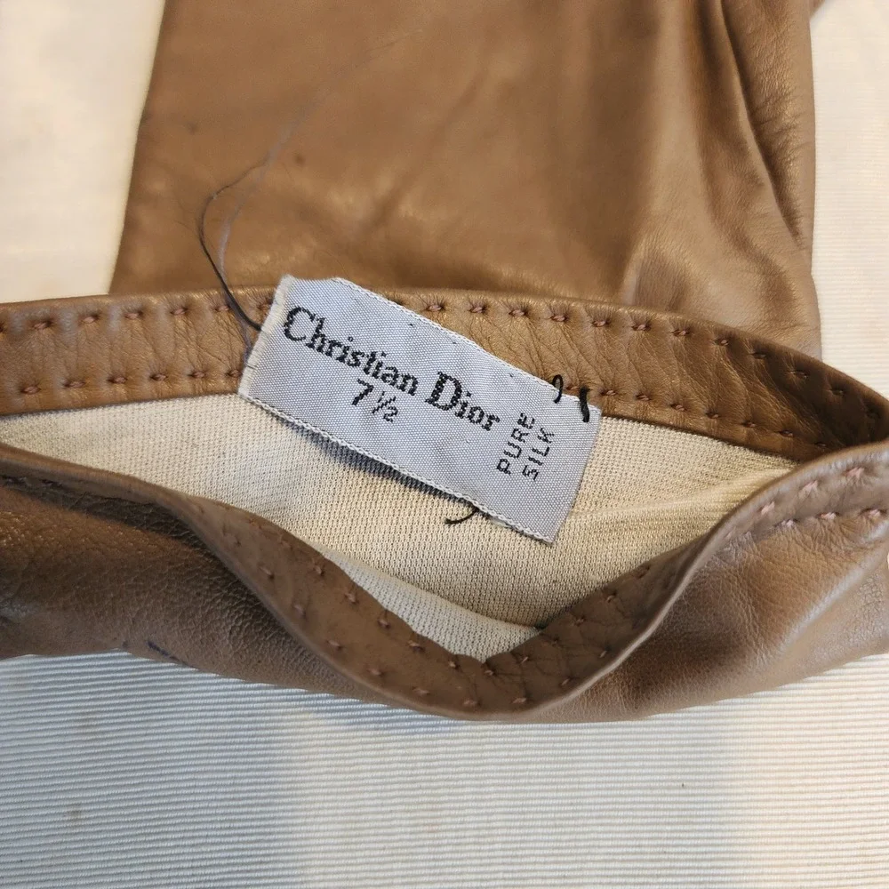 Dior these lovley1960