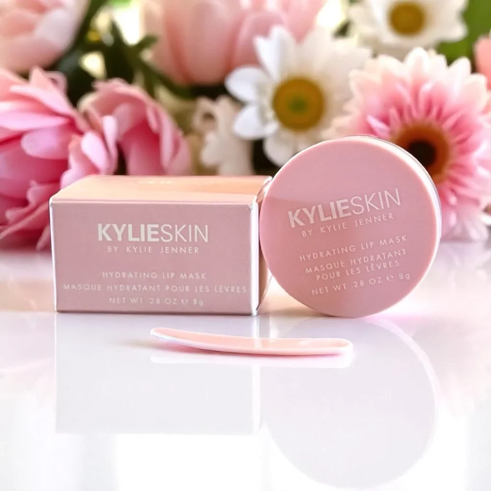 Kylie Cosmetics new box