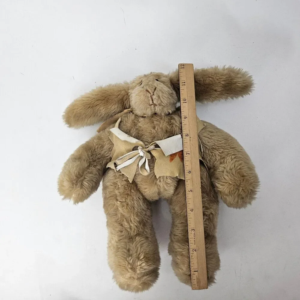 Simply Stitched, Bears and Hares measuring charm are