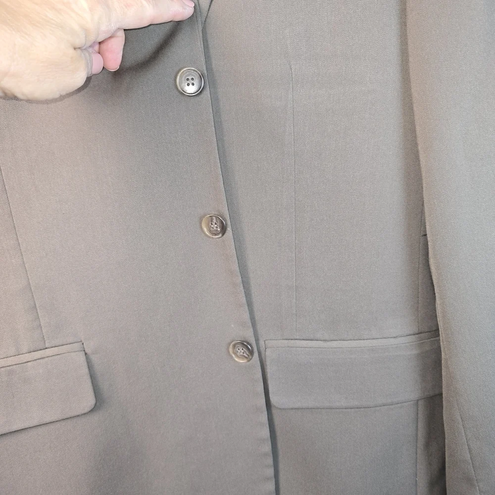 HAGGAR BLACK LABEL upgrade your