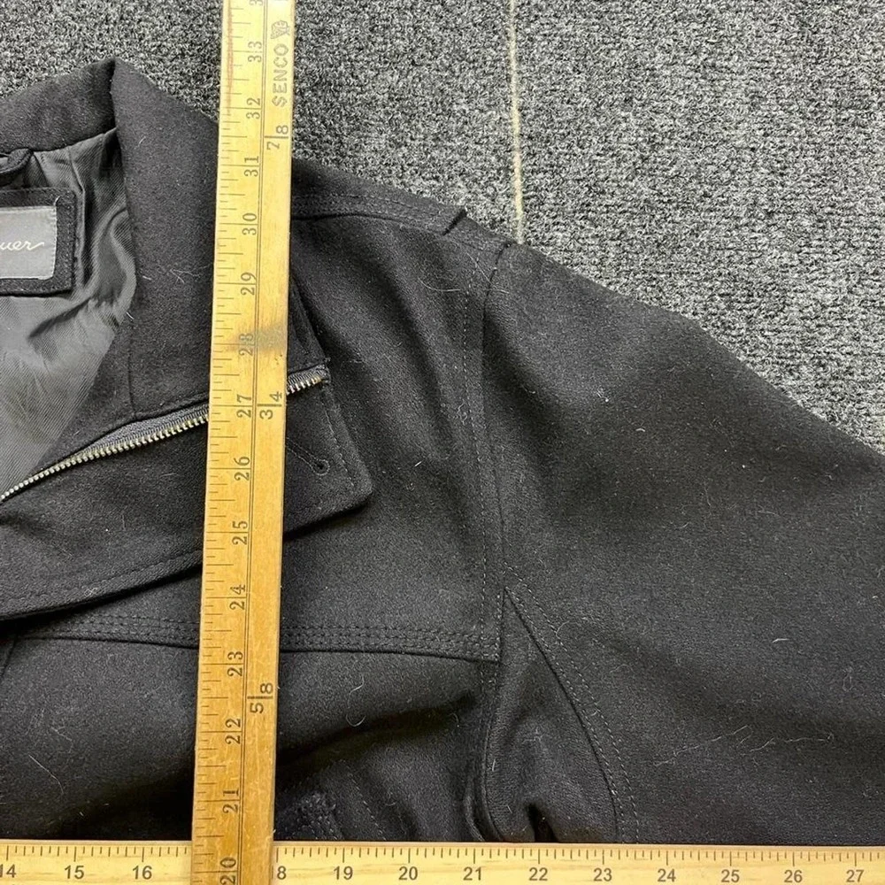 Eddie Bauer measurements pit