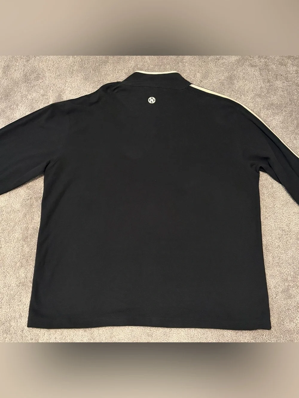 Nautica contrasting soft piping