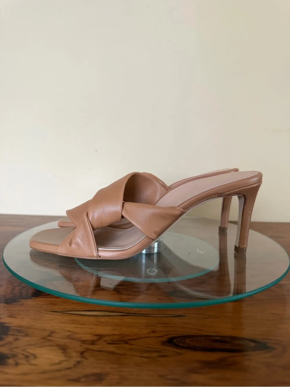 Inez isa heel