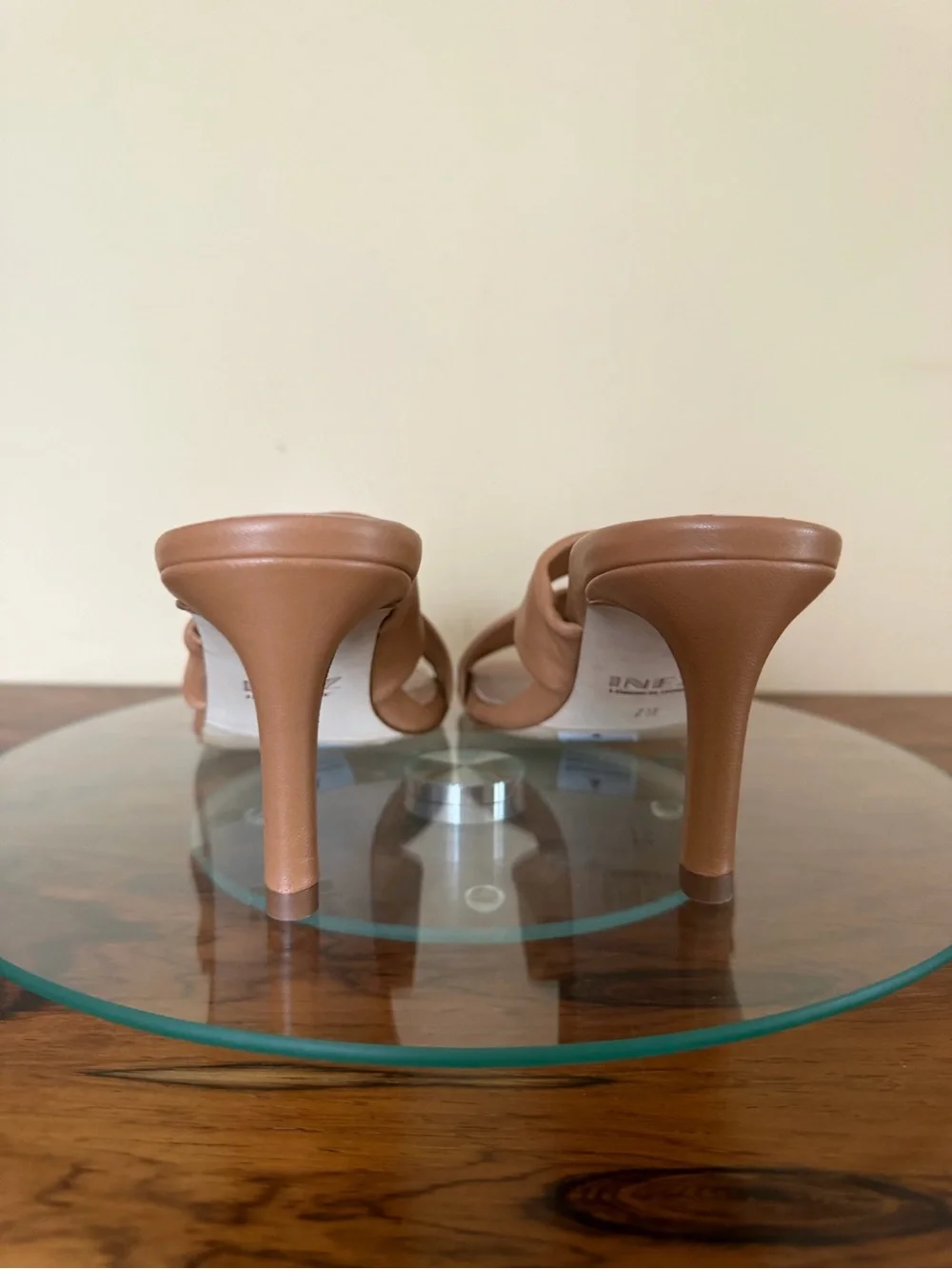 Inez isa heel