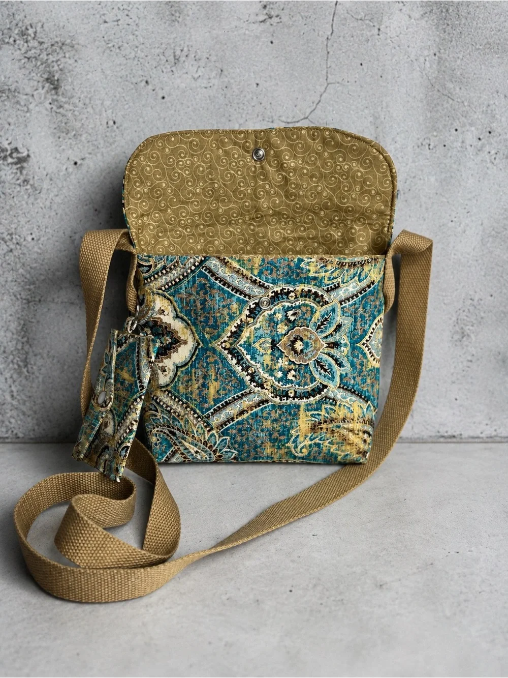 N/A handmade fabric