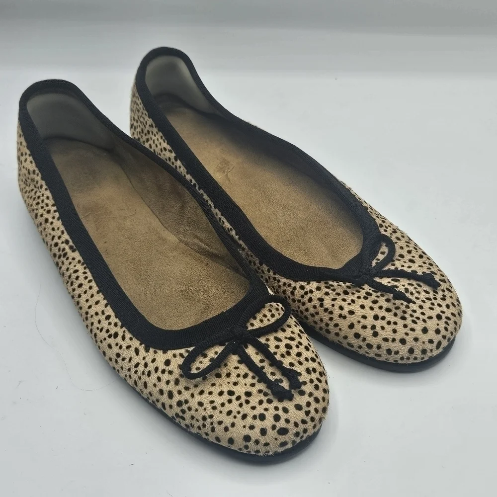 Aerosoles leopard print flats size 8