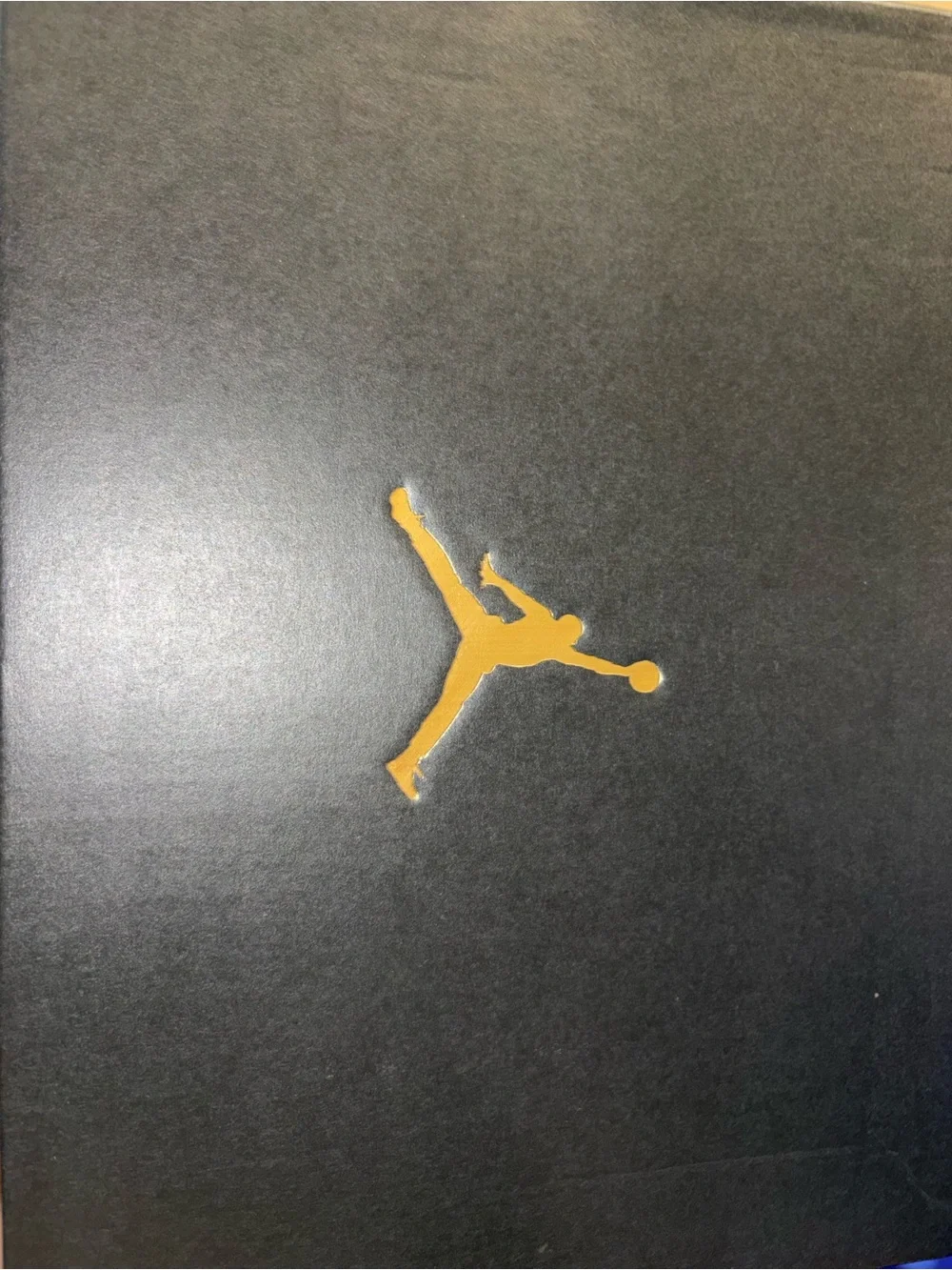 Nike classic jordan