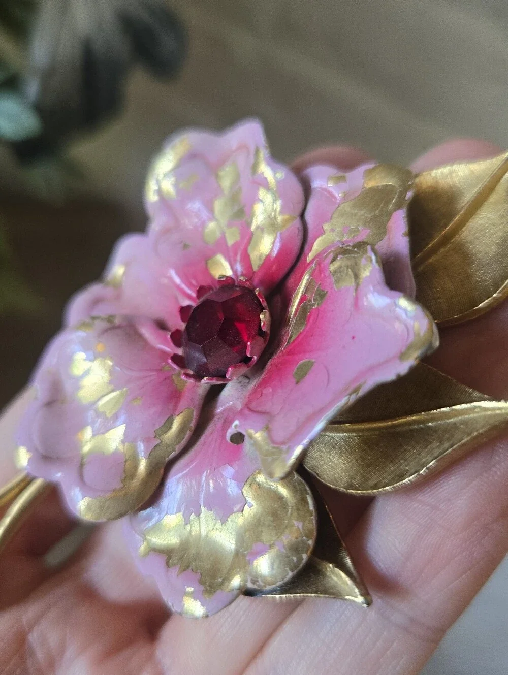 Vintage enamel scarf