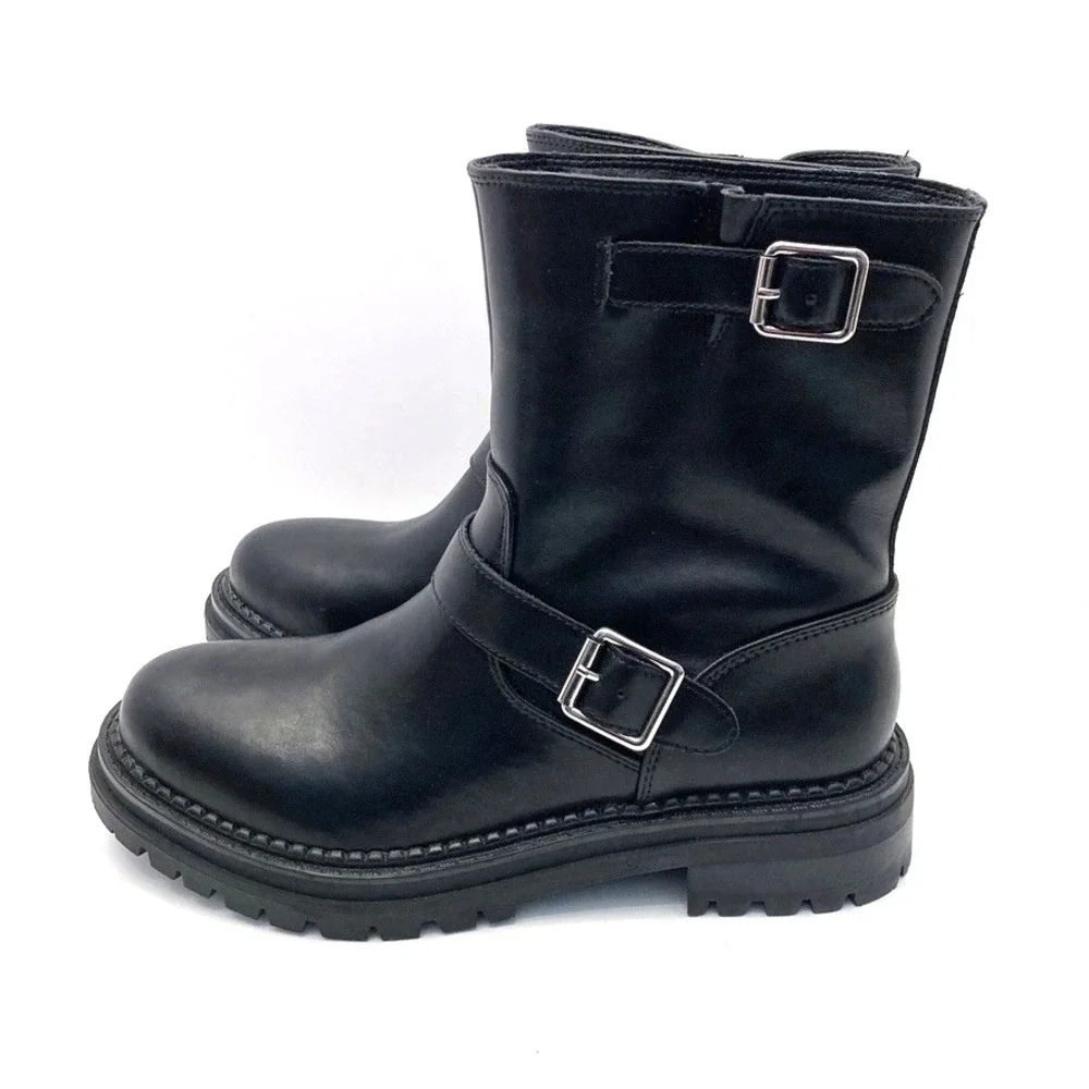 Steve Madden steve madden
