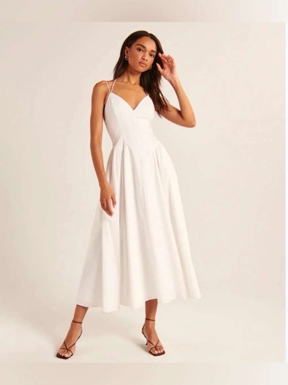 Abercrombie & Fitch elegant white