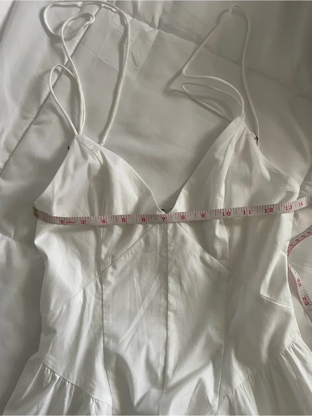 Abercrombie & Fitch elegant white