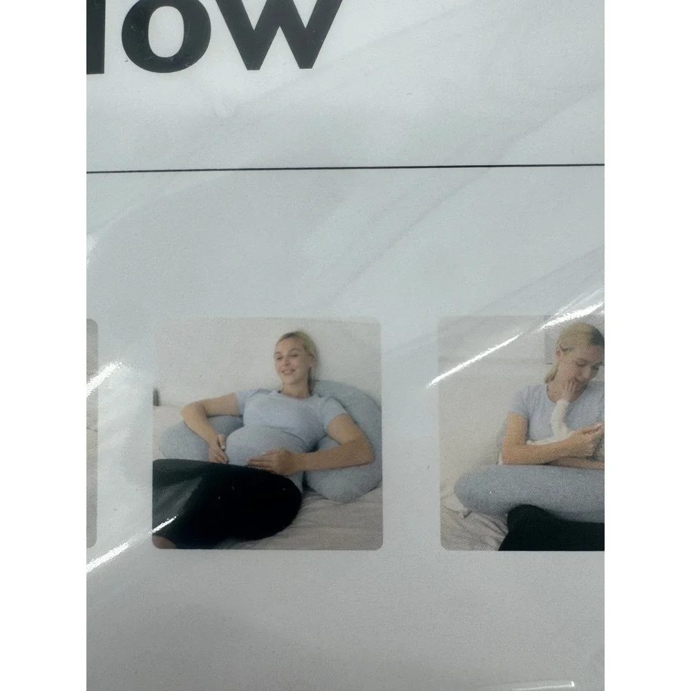 Momcozy pregnancy pillow