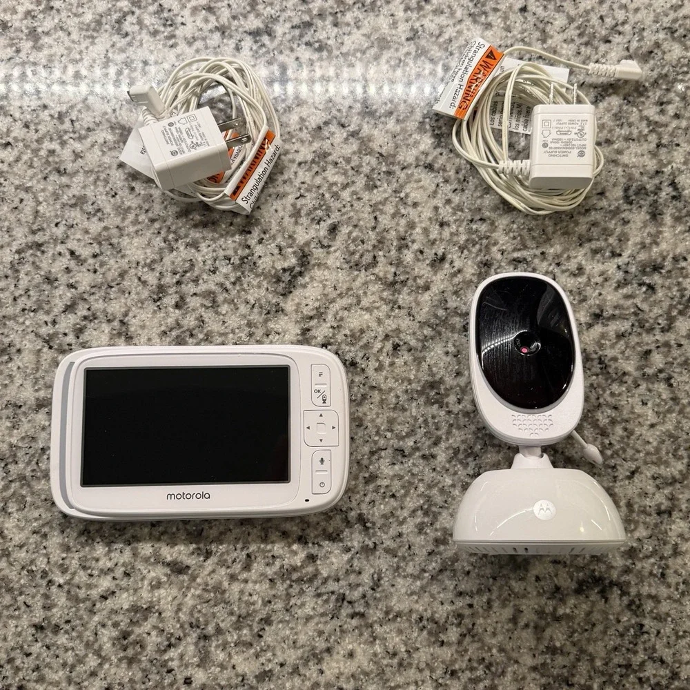 Motorola Comfort75BU 5'' Video Baby Monitor w/ Power Cable WORKS TESTED