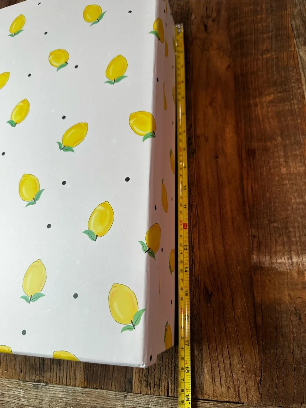 N/A charming lemon