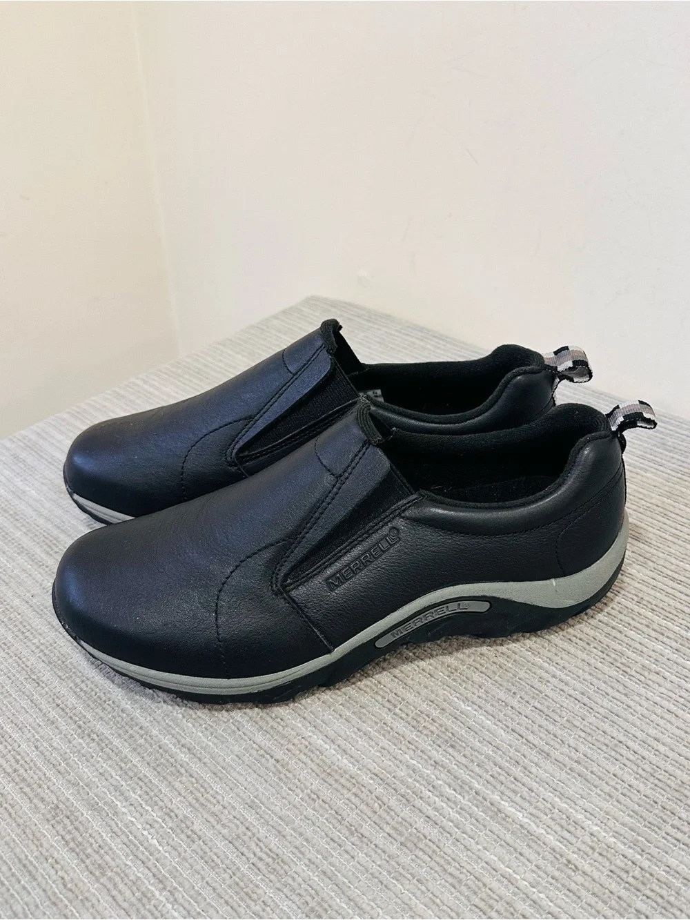 Merrell slip kids
