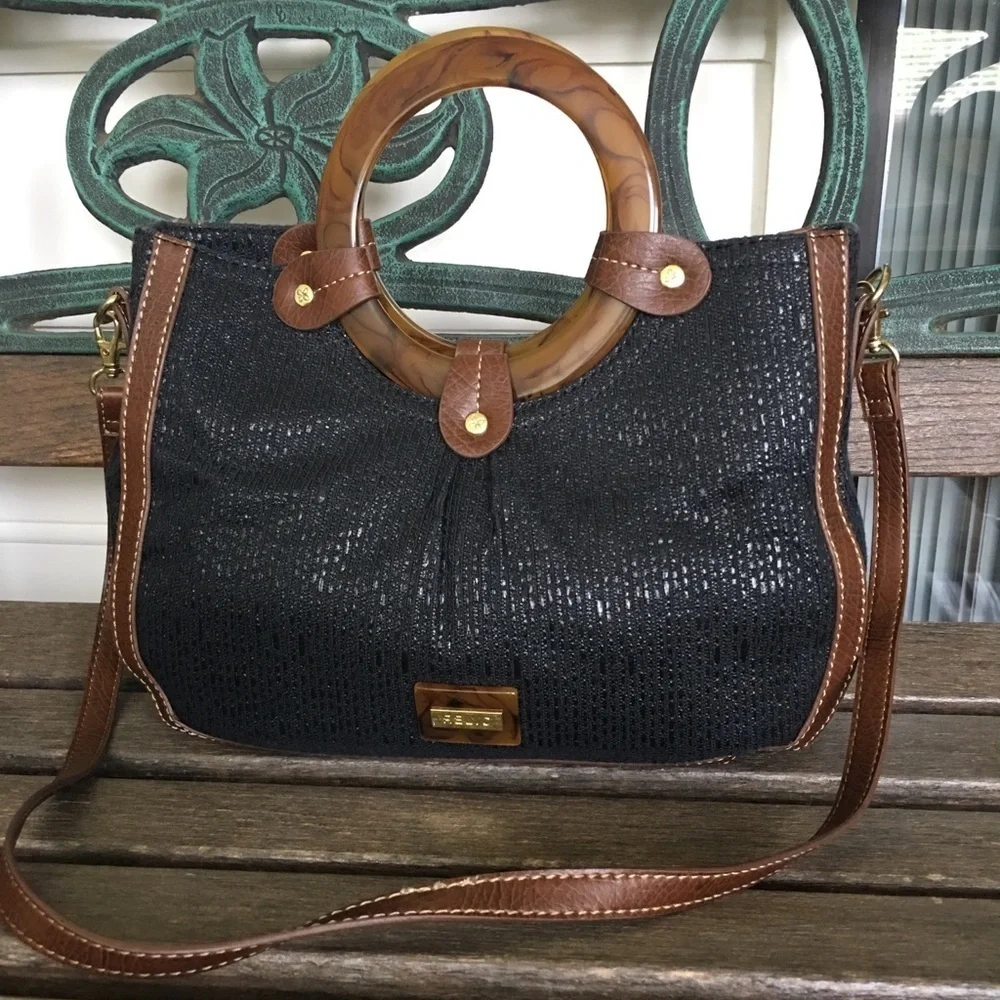 Relic black purse