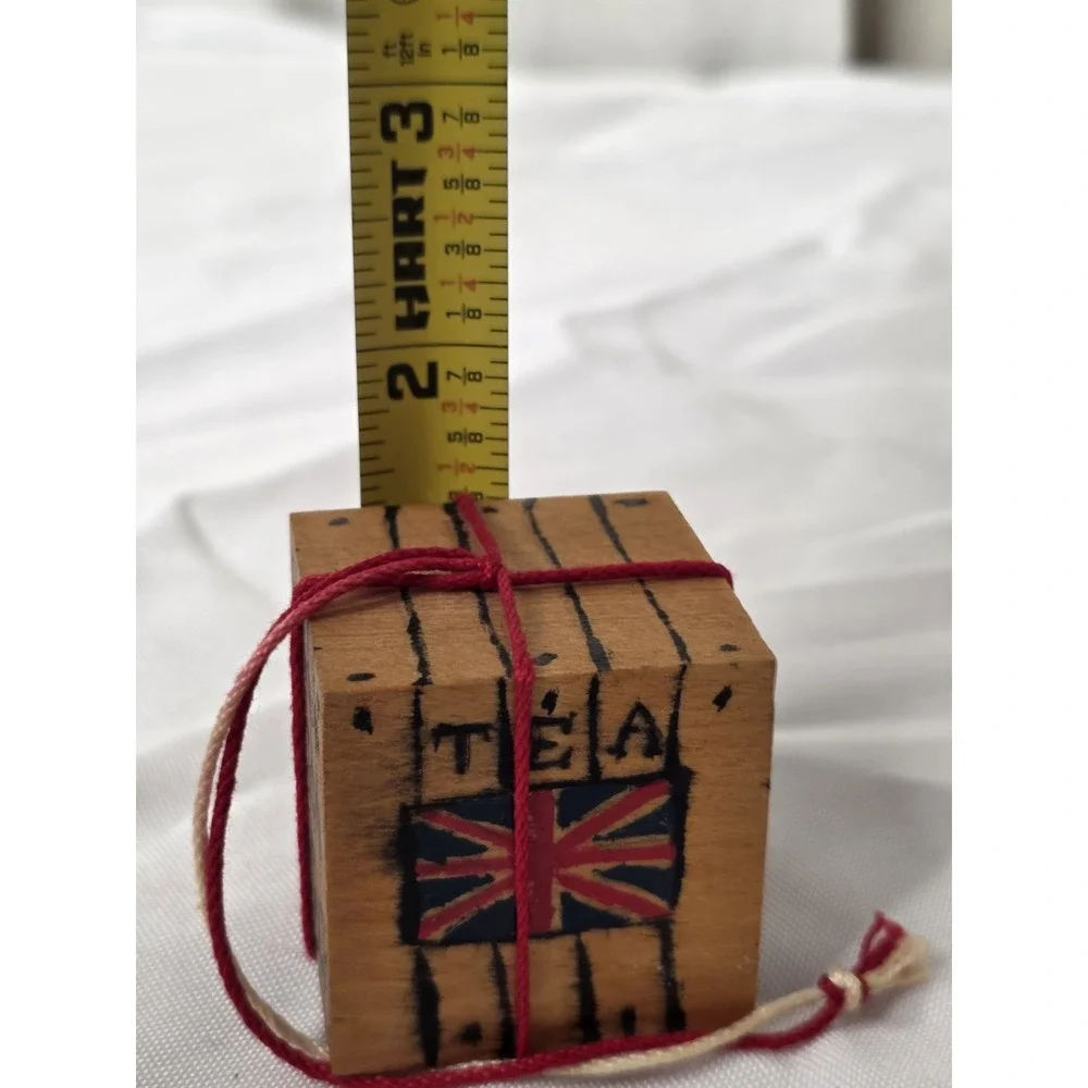 N/A christmas ornament