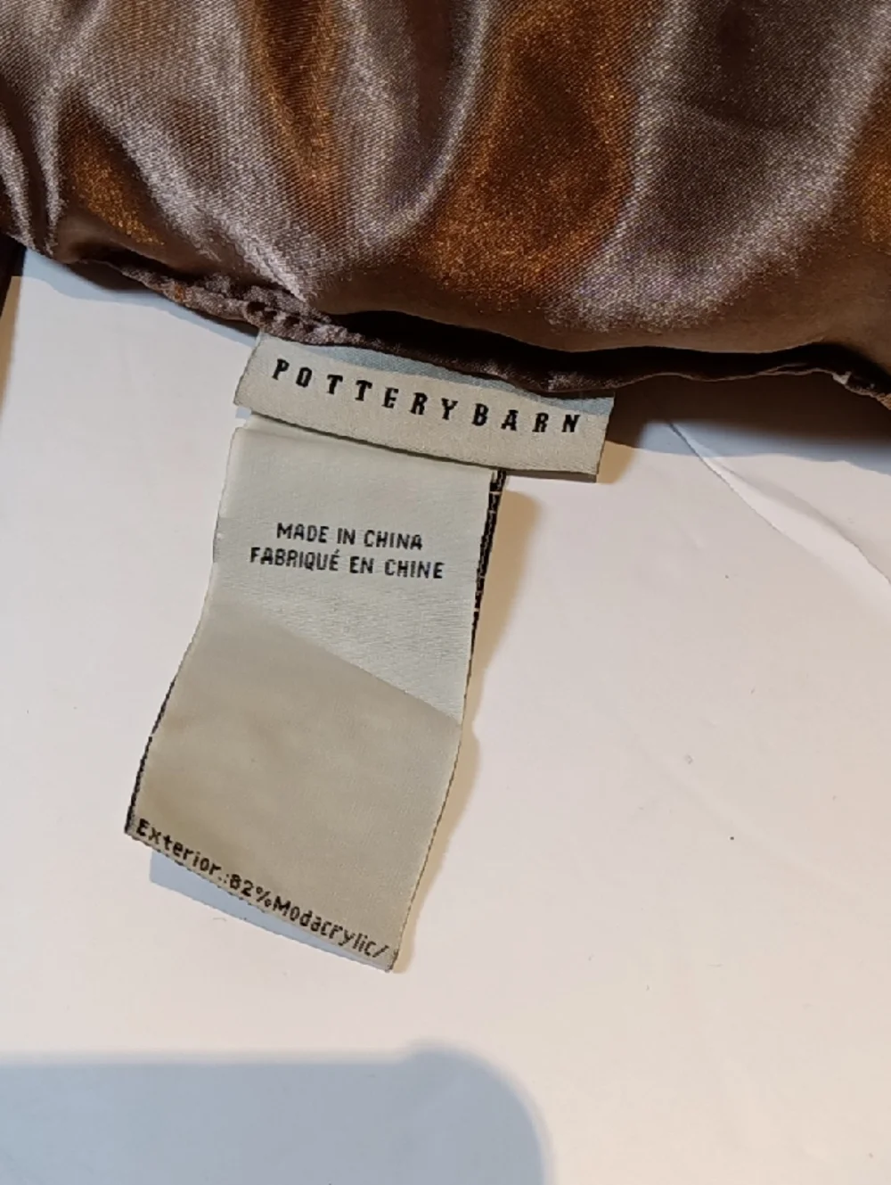 Pottery Barn give gift