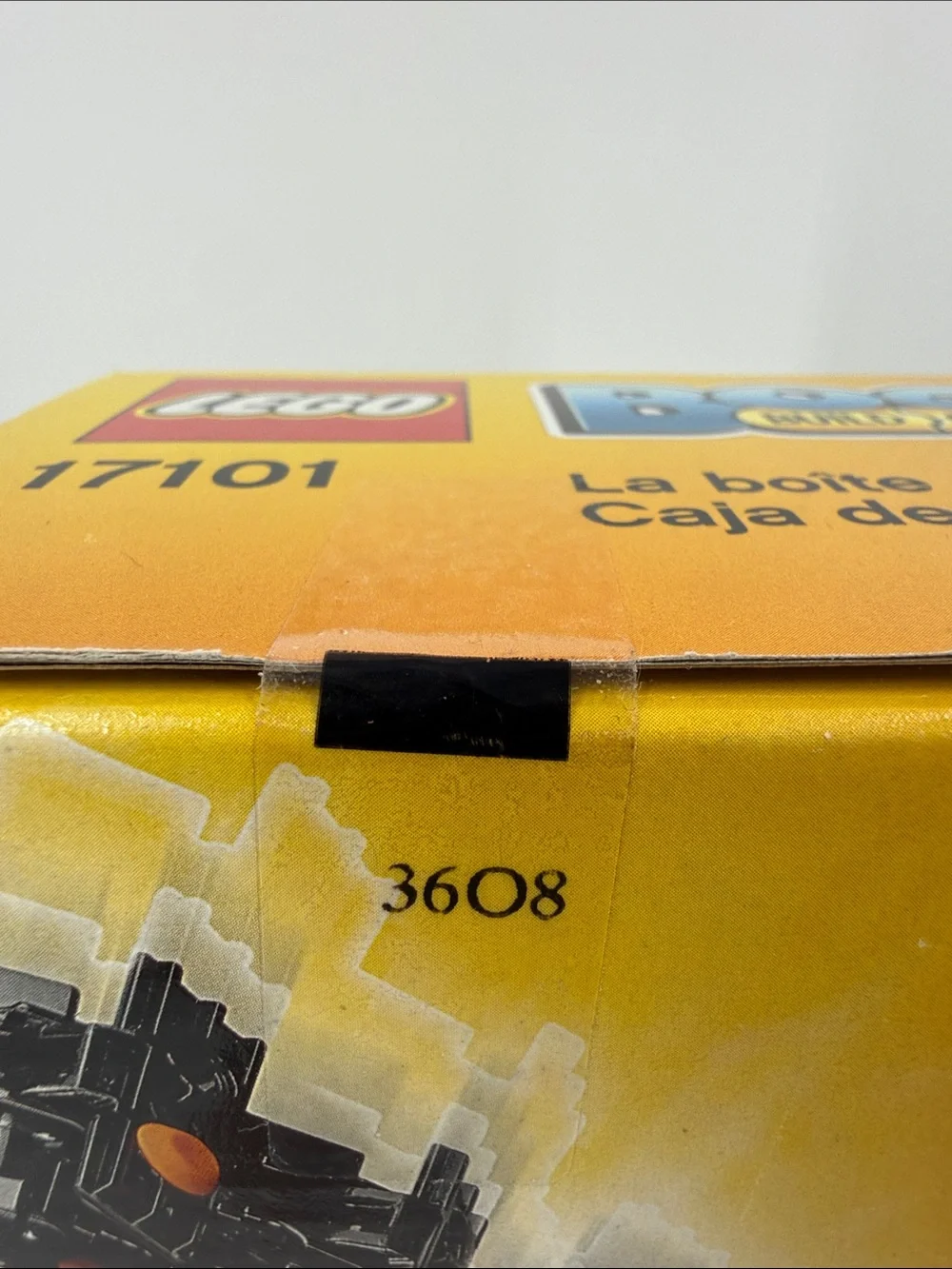 Lego never small