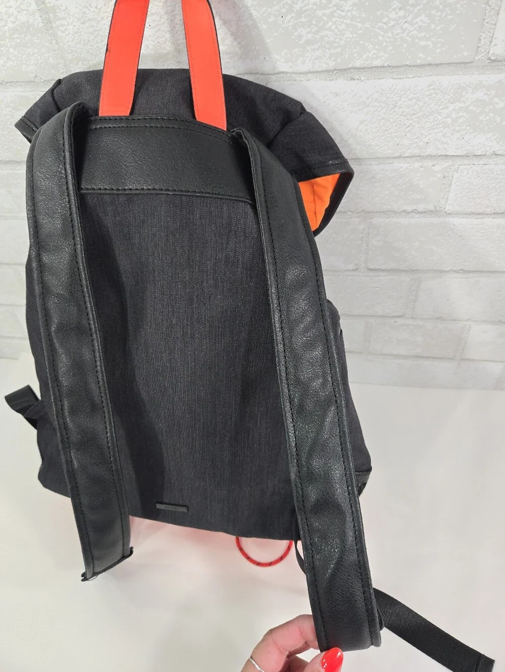 Aldo ulelilian dark