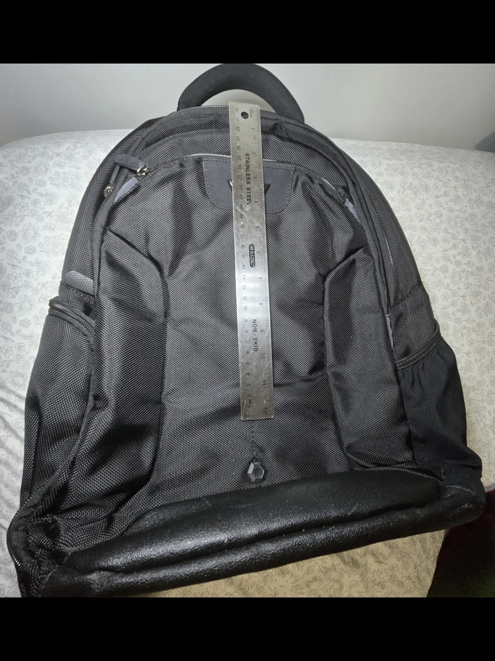 Targus professional backpack