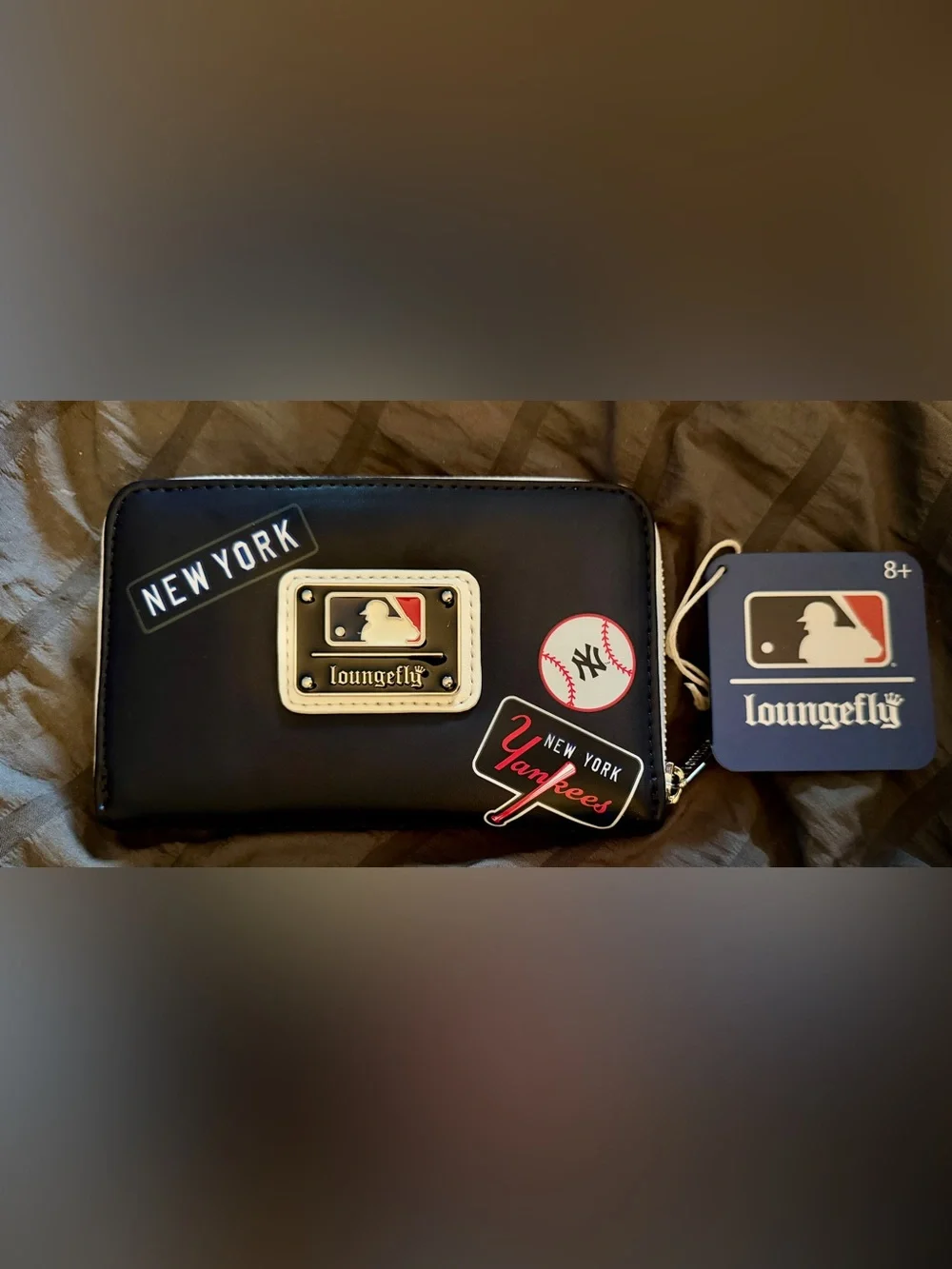 Loungefly compact navy
